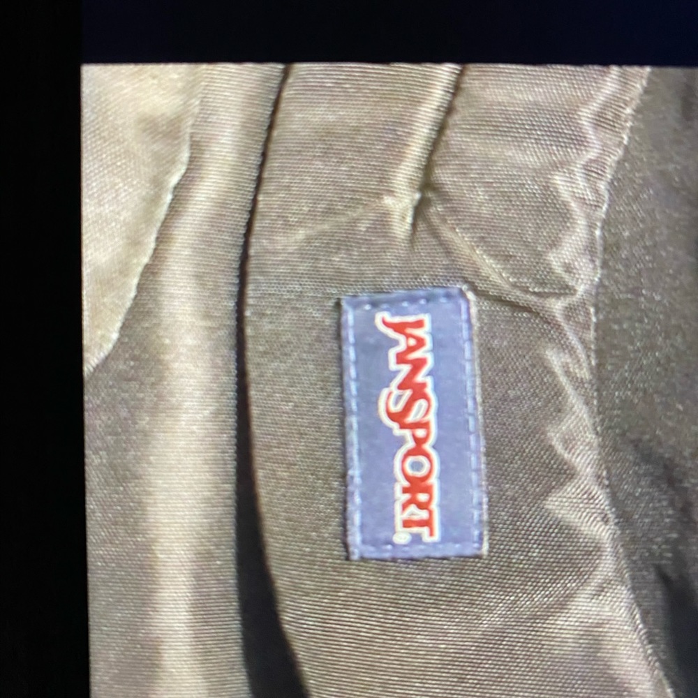 Backpack - Picture 4 of 4